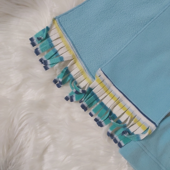 Old Navy blue Youth Winter Hat and Scarf Set - Picture 3 of 5